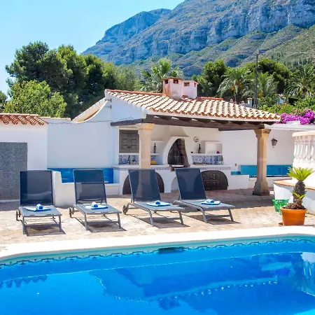 Polonia Mouche By Interhome *