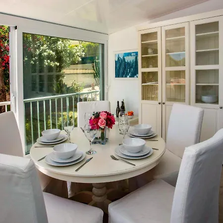 Polonia Mouche By Interhome